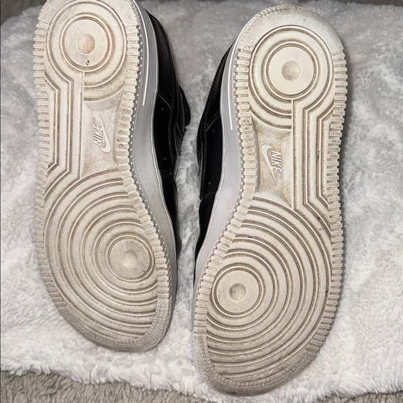 Nike Air Force 1 Black iridescent, low top Sneakers size 7 - Picture 3 of 8